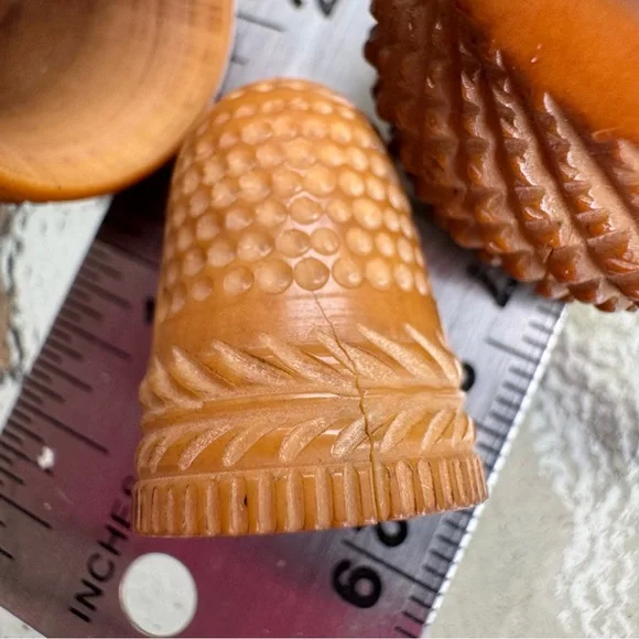 Rare Antique 1880 Sewing Thimble Holder Acorn Coquilla Nut Vegetable Ivory Tagua - Picture 7 of 11